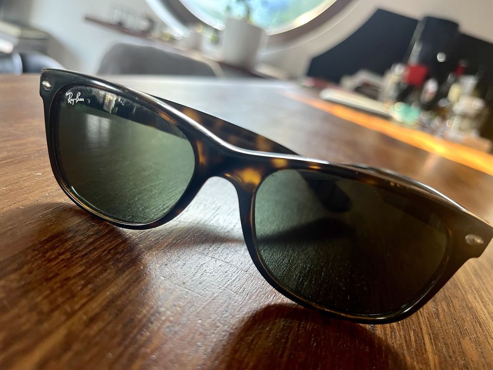 Ray-Ban RB2132 new wayfarer