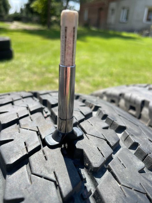 Okazja opony letnie 215/70R15C Bridgestone DURAVIS 9mm