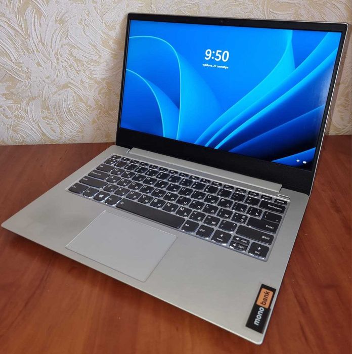 Продам отличный ноутбук для учёбы