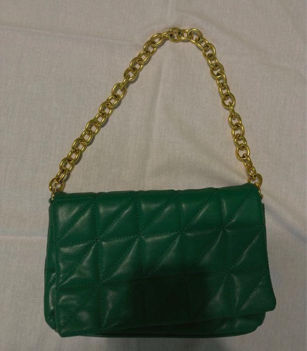 Przepiekna zielona torebka na ramię