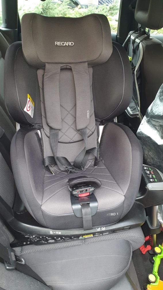 Sprzedam fotelik Recaro Zero.1