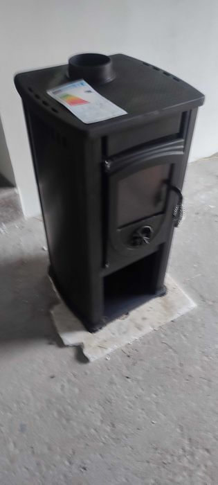 Piecyk nowy Nordflam 4kw