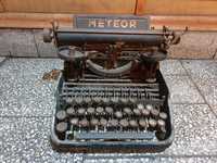 Zabytkowa maszyna do pisania- Meteor