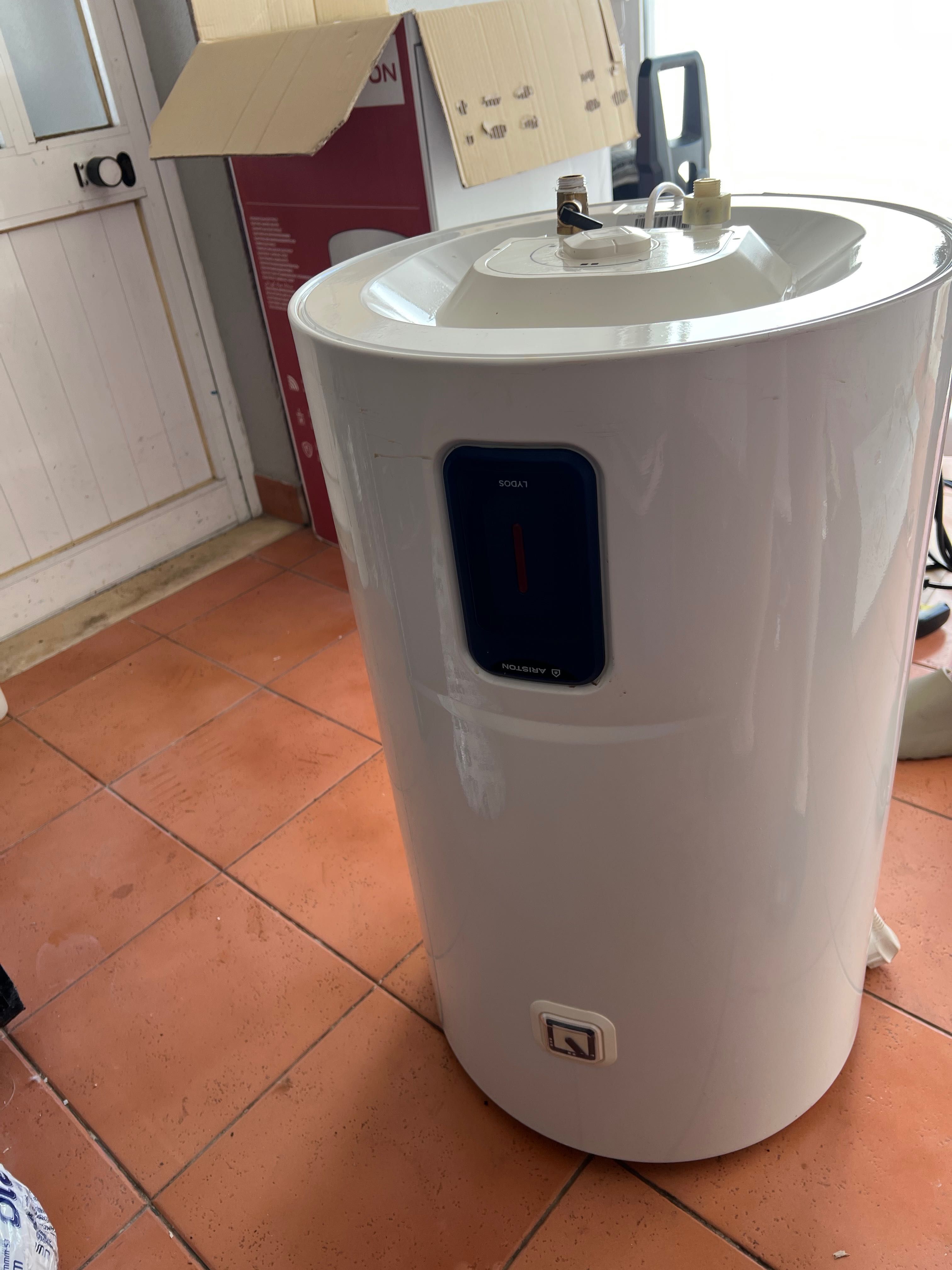 Termoacumulador Ariston 80 l