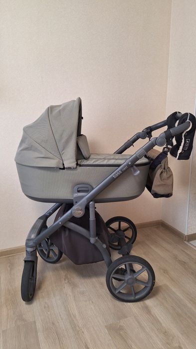 Коляска Roan bass next 2 в 1