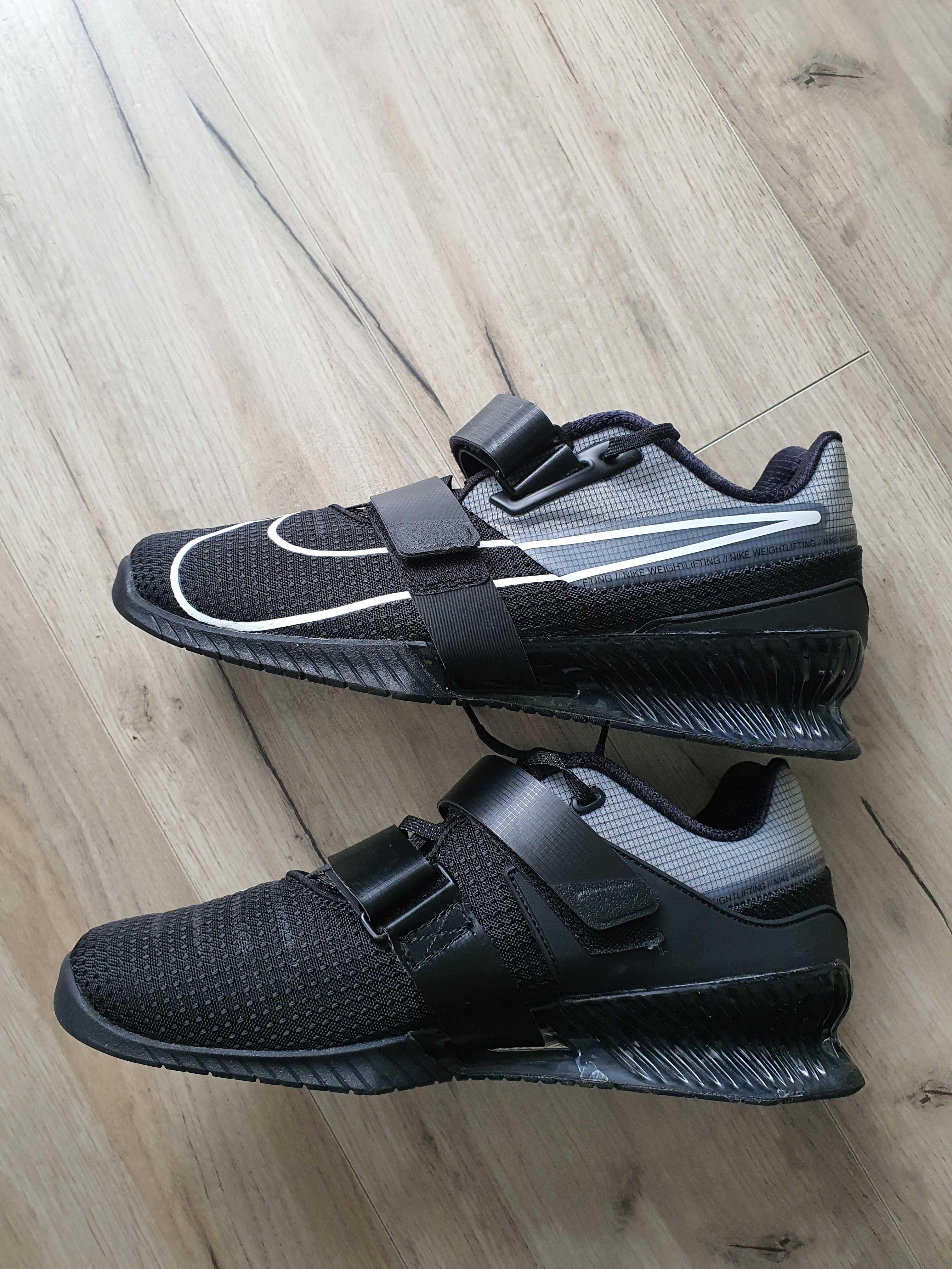 Buty fitness Nike ROMALEOS 4