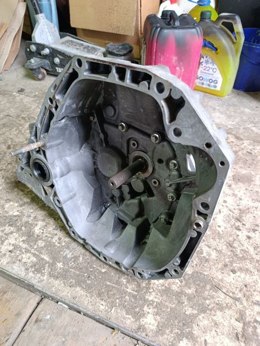 Коробка передач КПП 5- Ступка Renault Рено Меган Канго  JR5 301