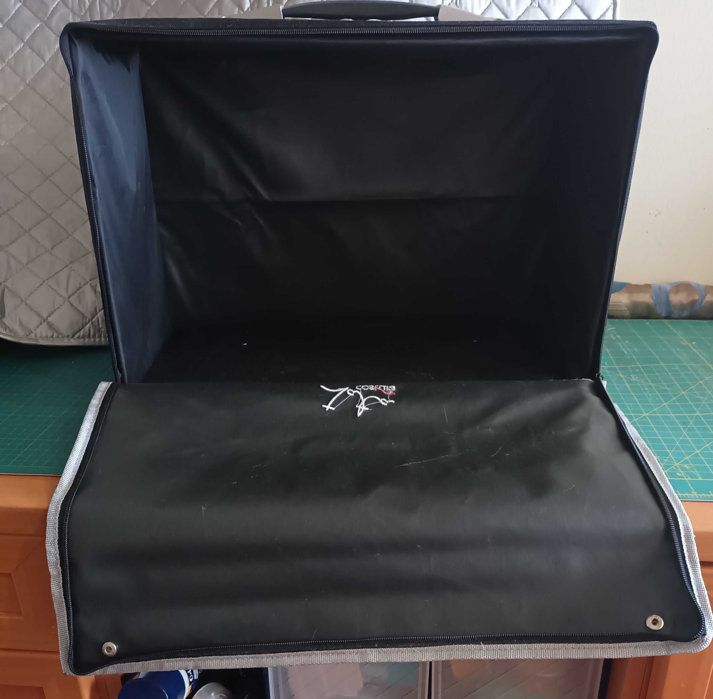 Maquina costura Jata 823 Supra