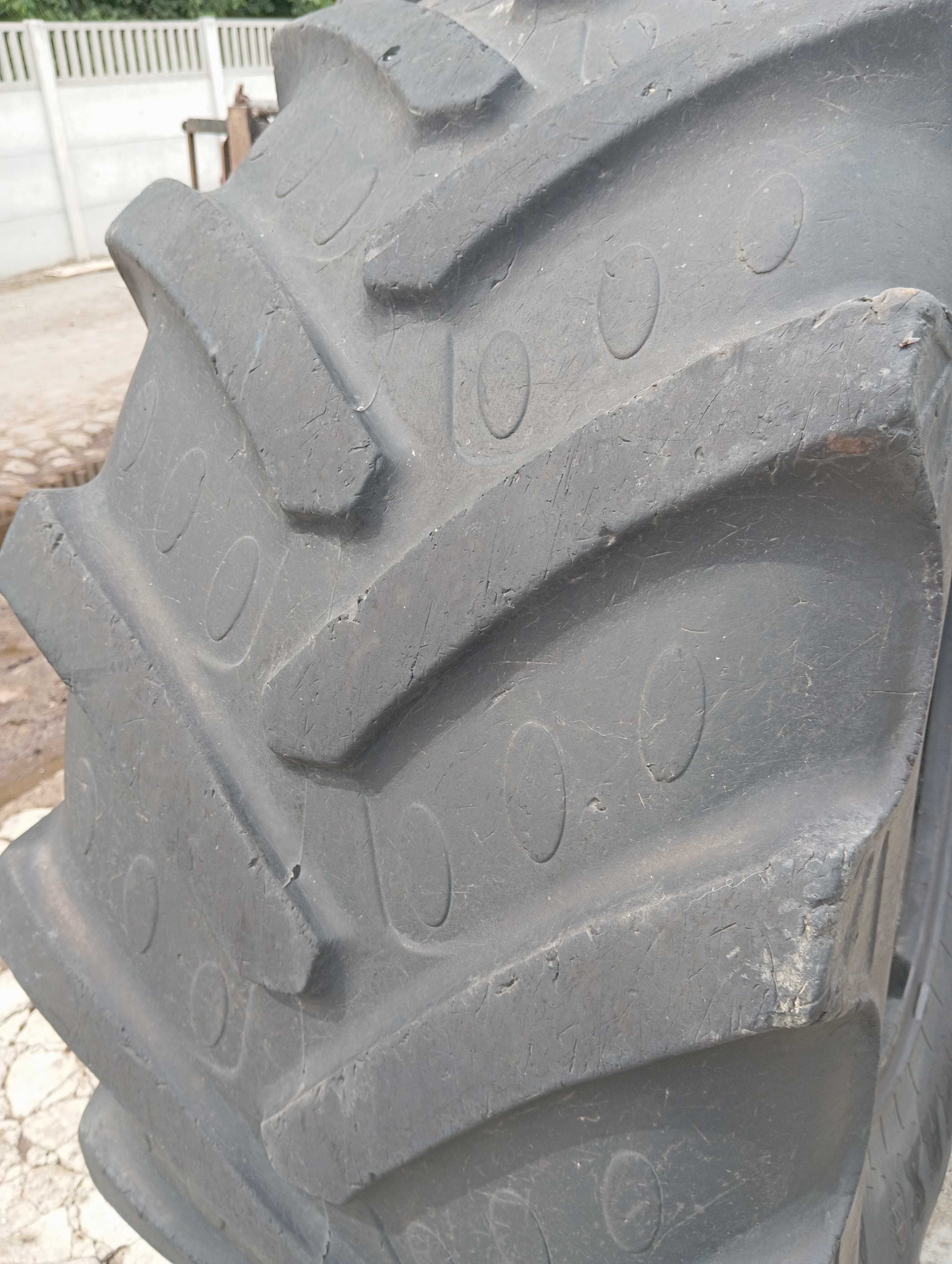 opony rolnicze BKT600/70 R30