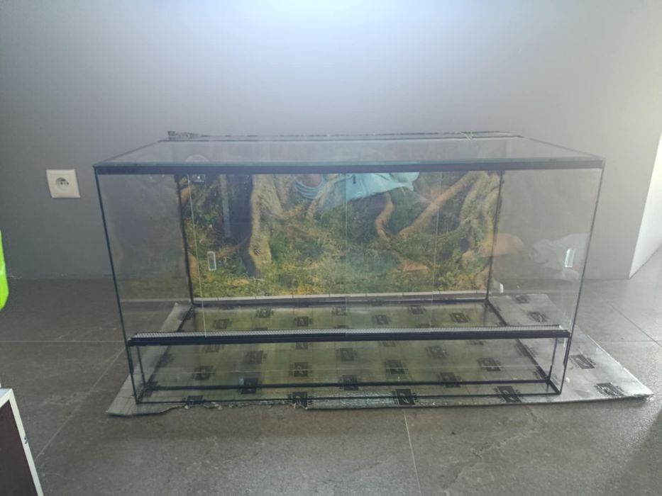 Sprzedam terarium