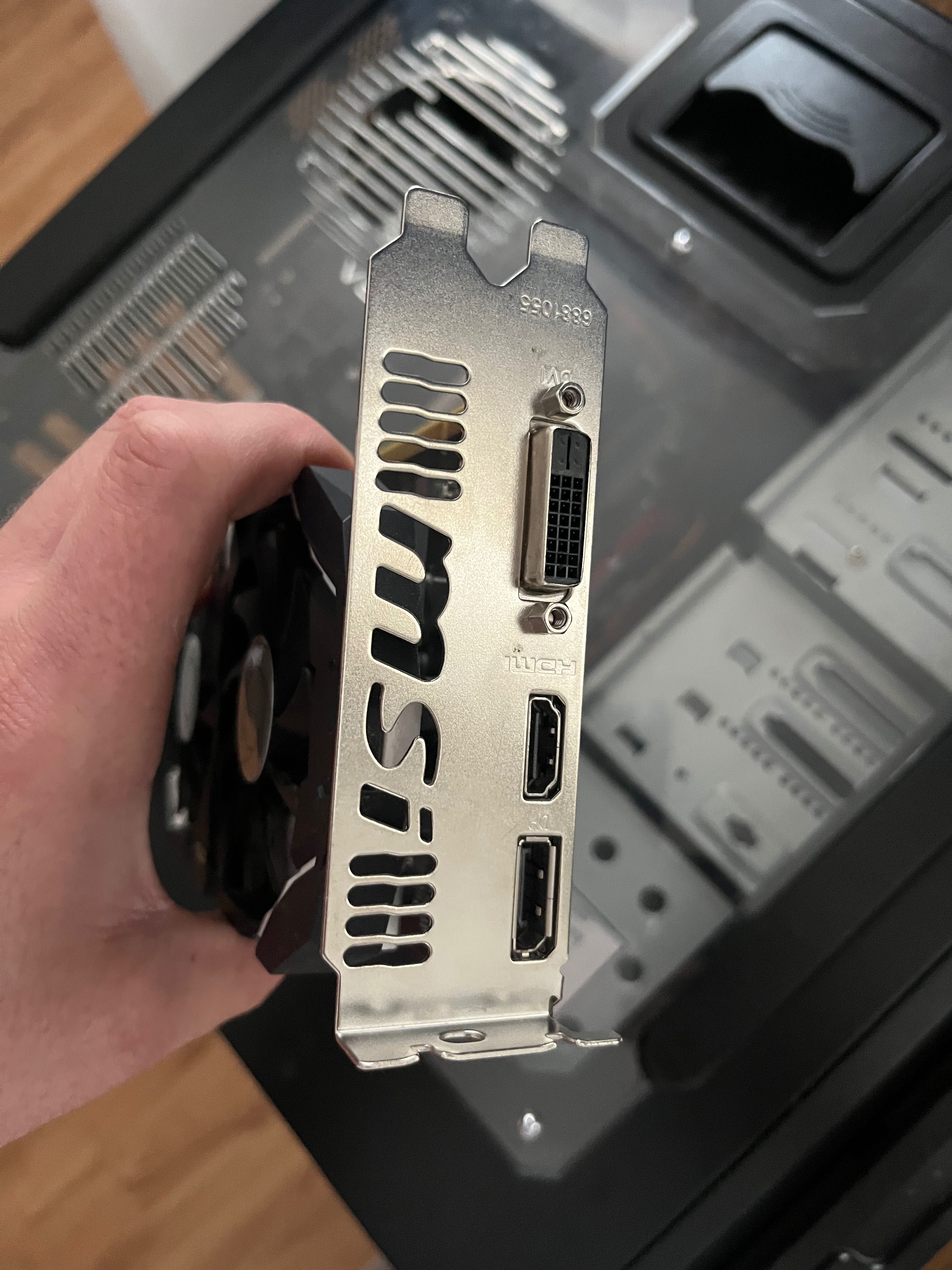 Komputer Stacjonarny na części Gigabyte/GTX 1050/Cooler Master V8/i7/