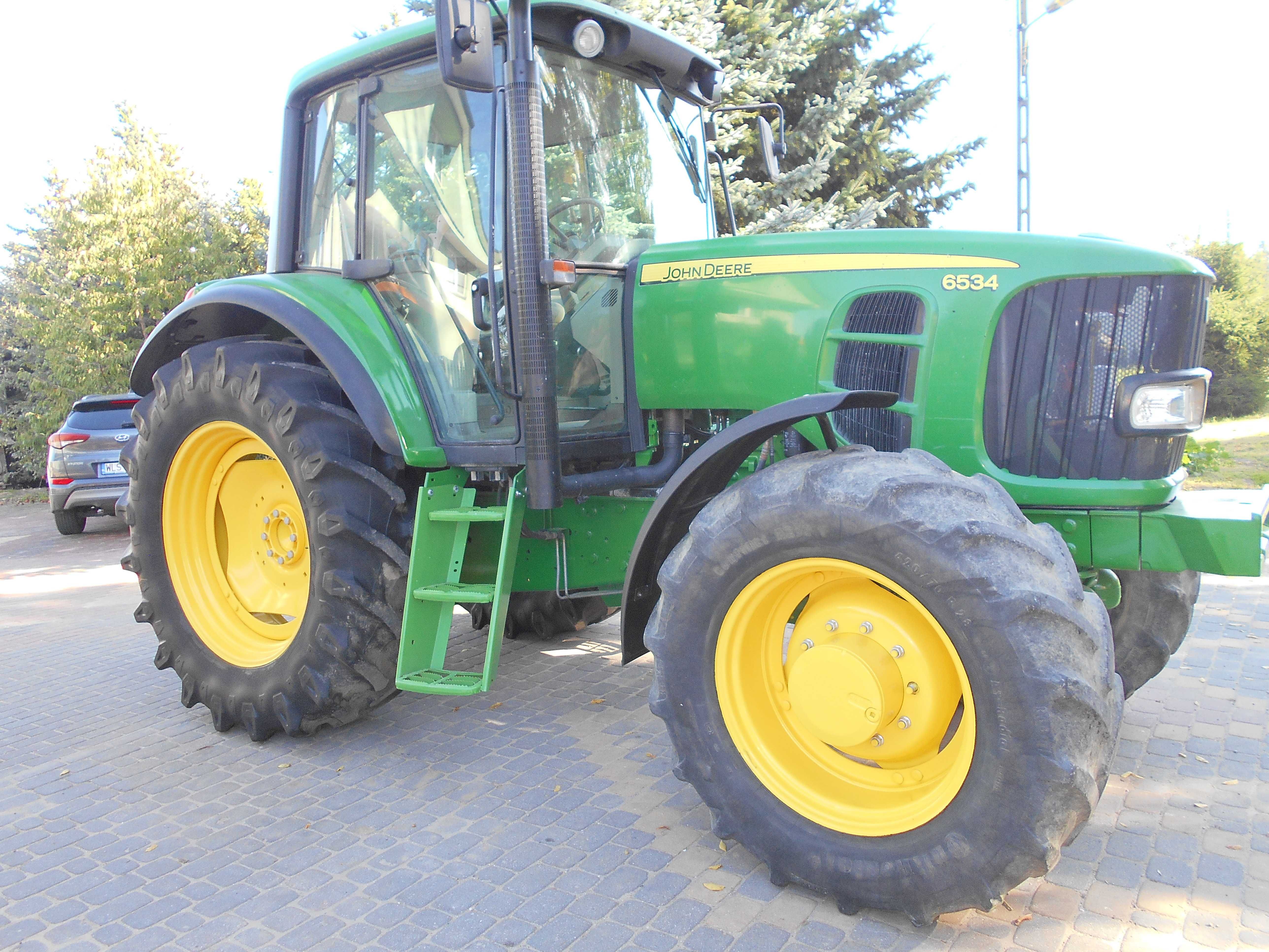 Ciągnik John Deere 6534 ,2010r.