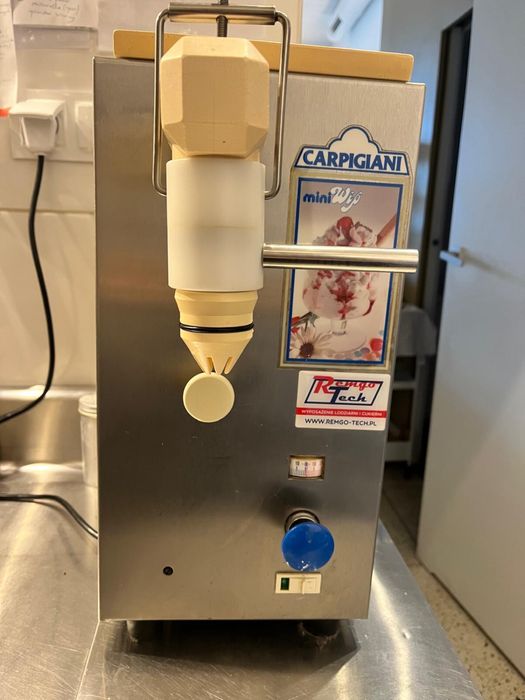 Automat / maszyna do bitej śmietany Carpigiani