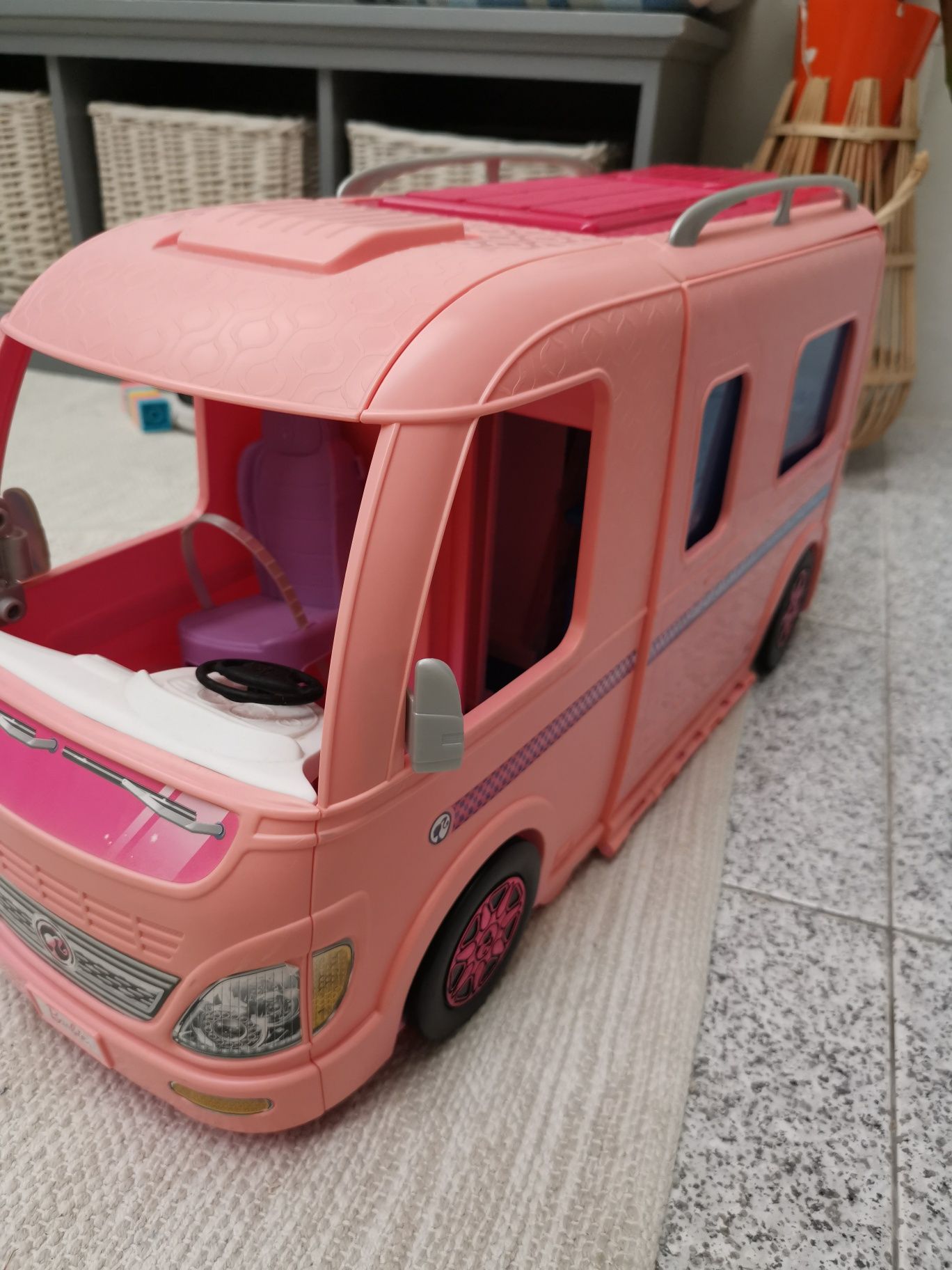 Autocaravana barbie