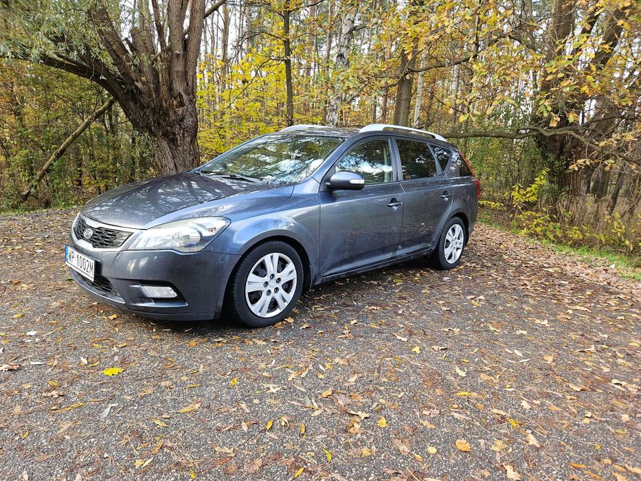 Kia Ceed KIA CEED 1.6 126KM Benzyna 2011 rok SALON POLSKA