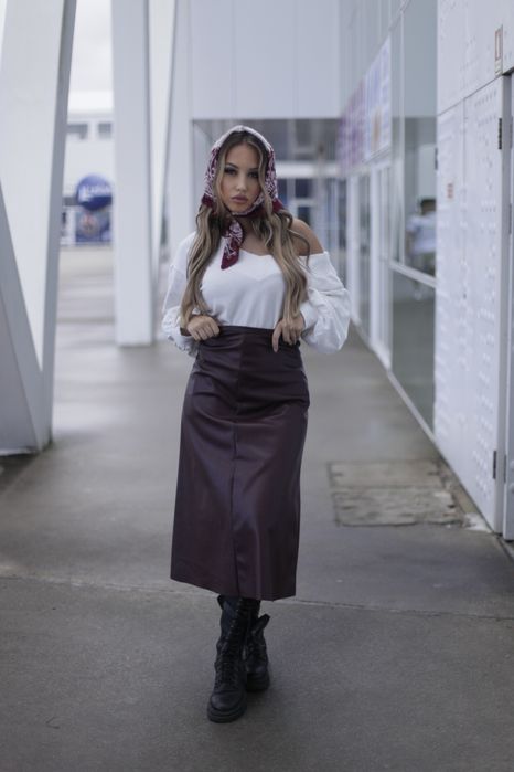 Saia em polipele bordeaux