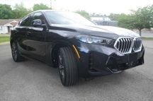 2025 BMW X6 xDrive40i