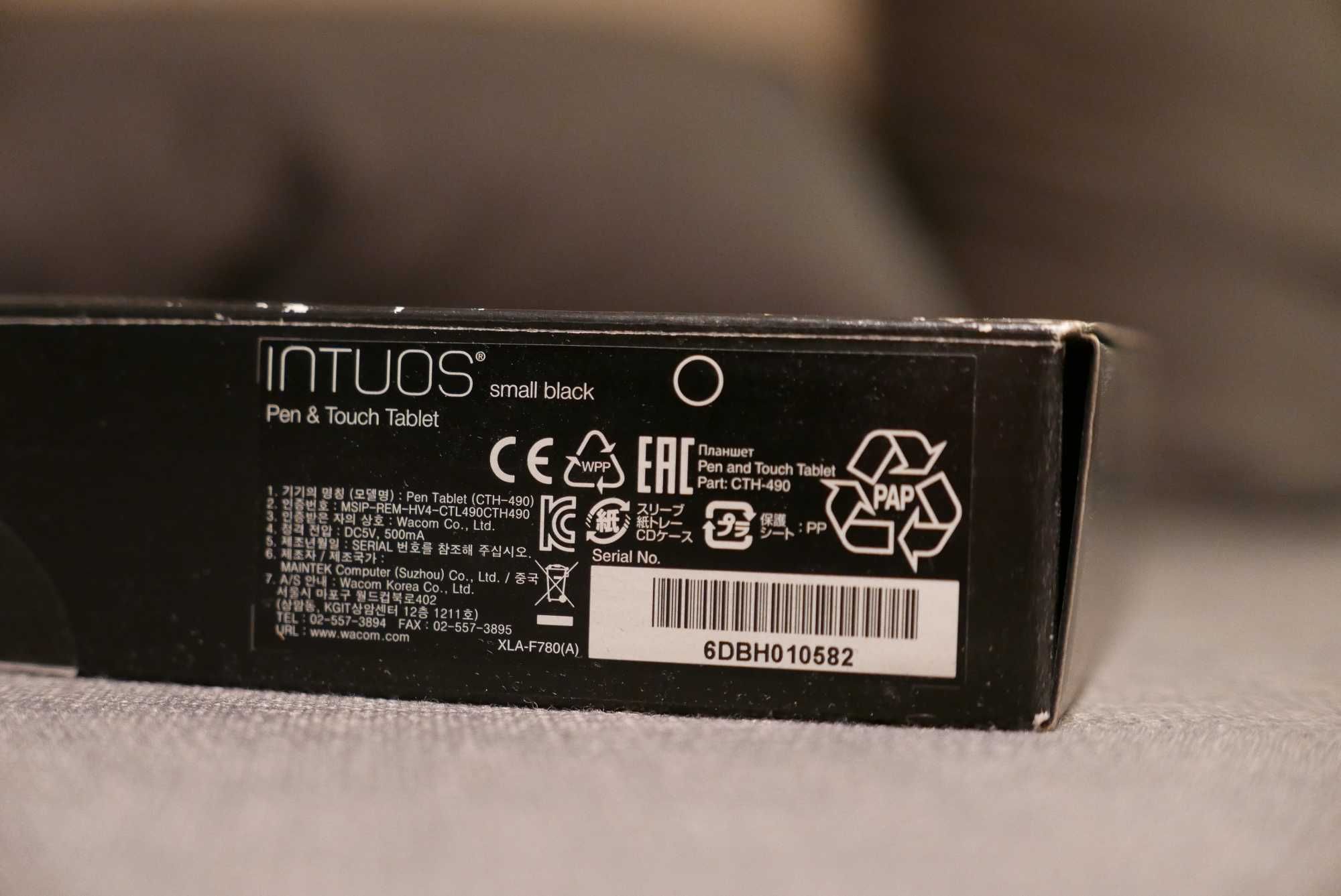 Tablet graficzny Wacom Intuos S CTH-490 czarny