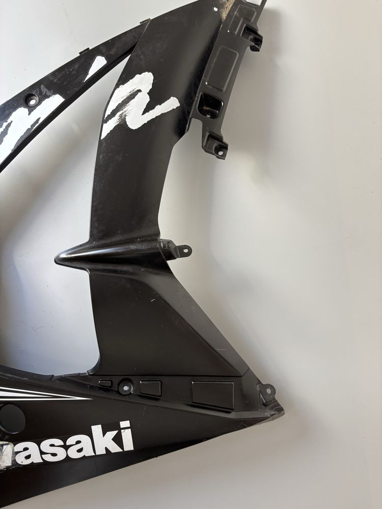 Plastik Boczek Osłona Owiewka KAWASAKI ZX-10R 11r.