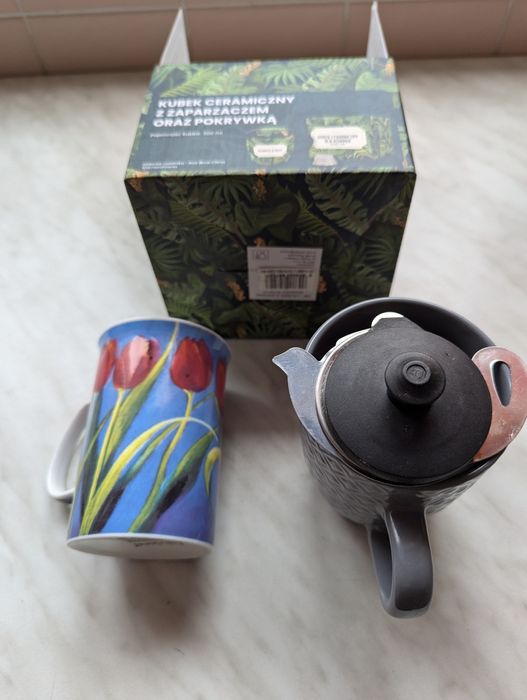 Kubek nowy "Dla dziadka" z zaparzaczem i dla babci w tulipany -kpl.