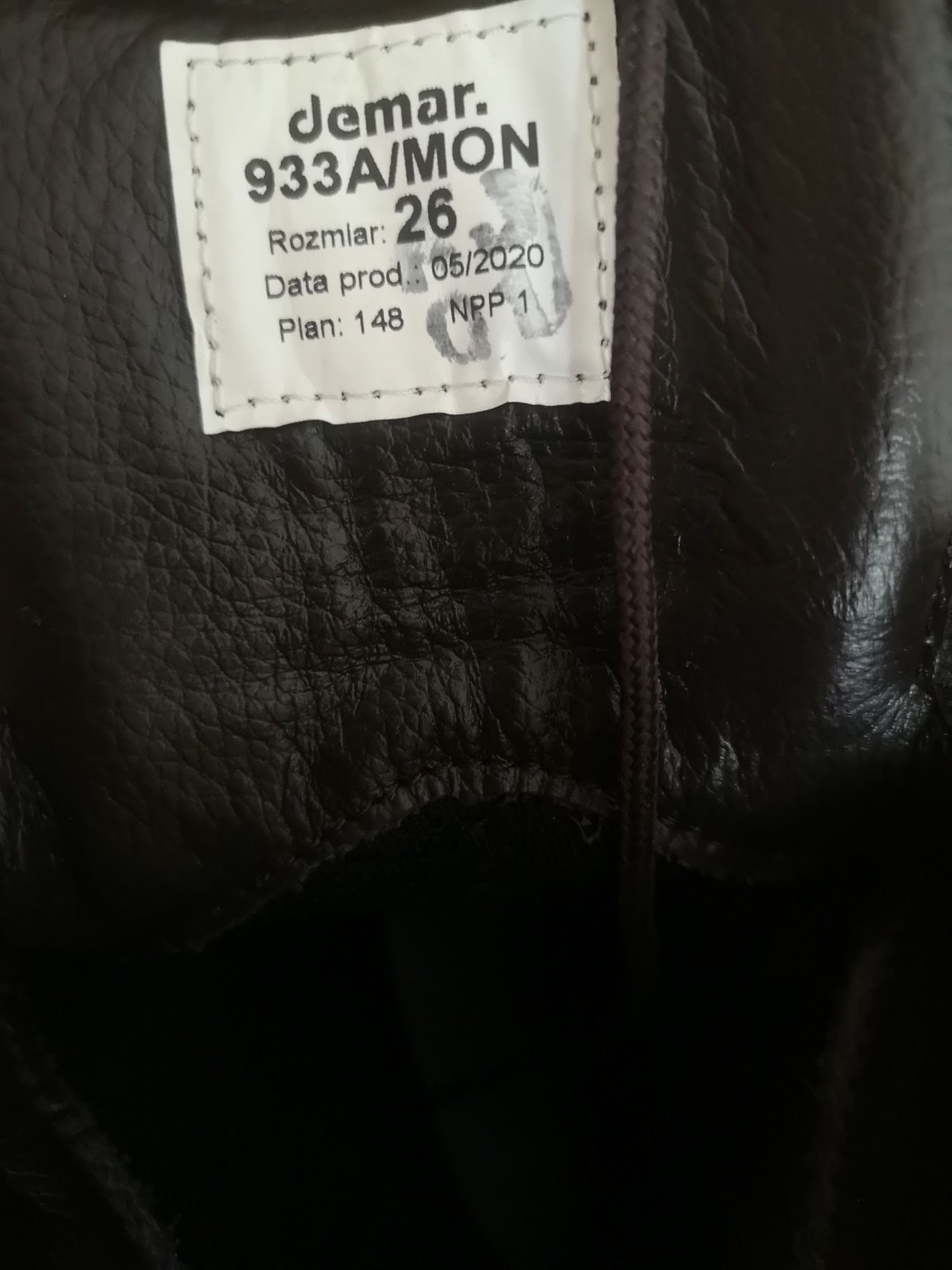 Buty wojskowe zimowe. Rozmiar 40. 933A/MON. Demar