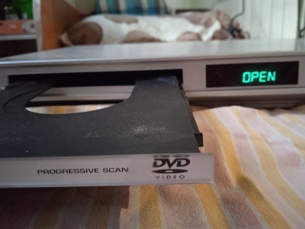 DVD player Sharp