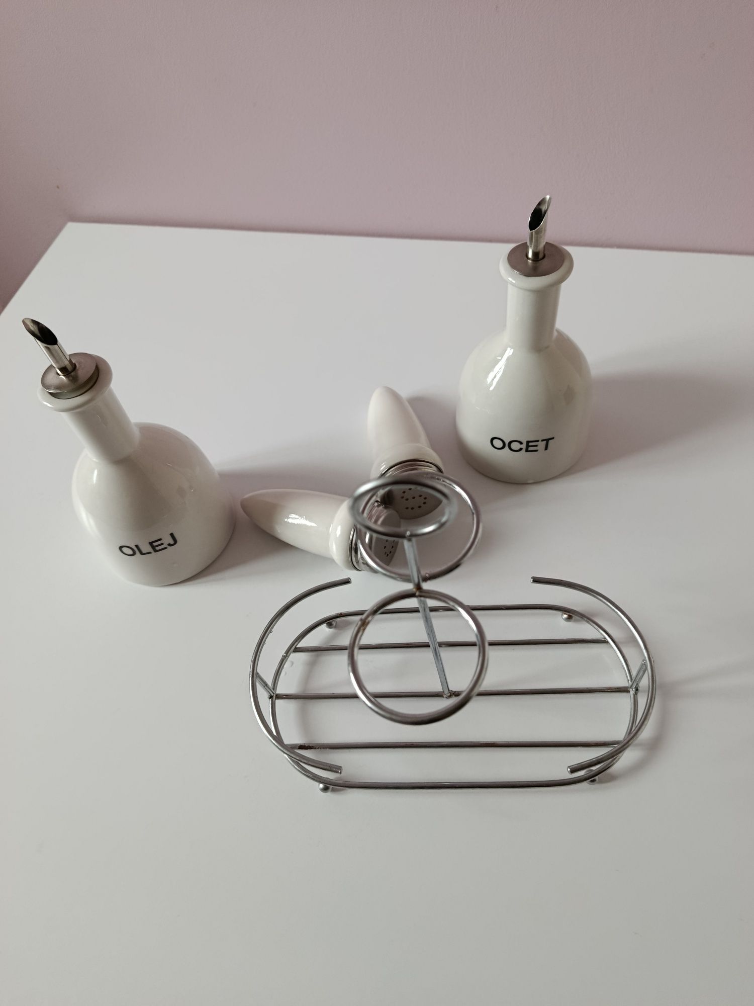 Zestaw ceramiczny do przypraw, przyprawnik