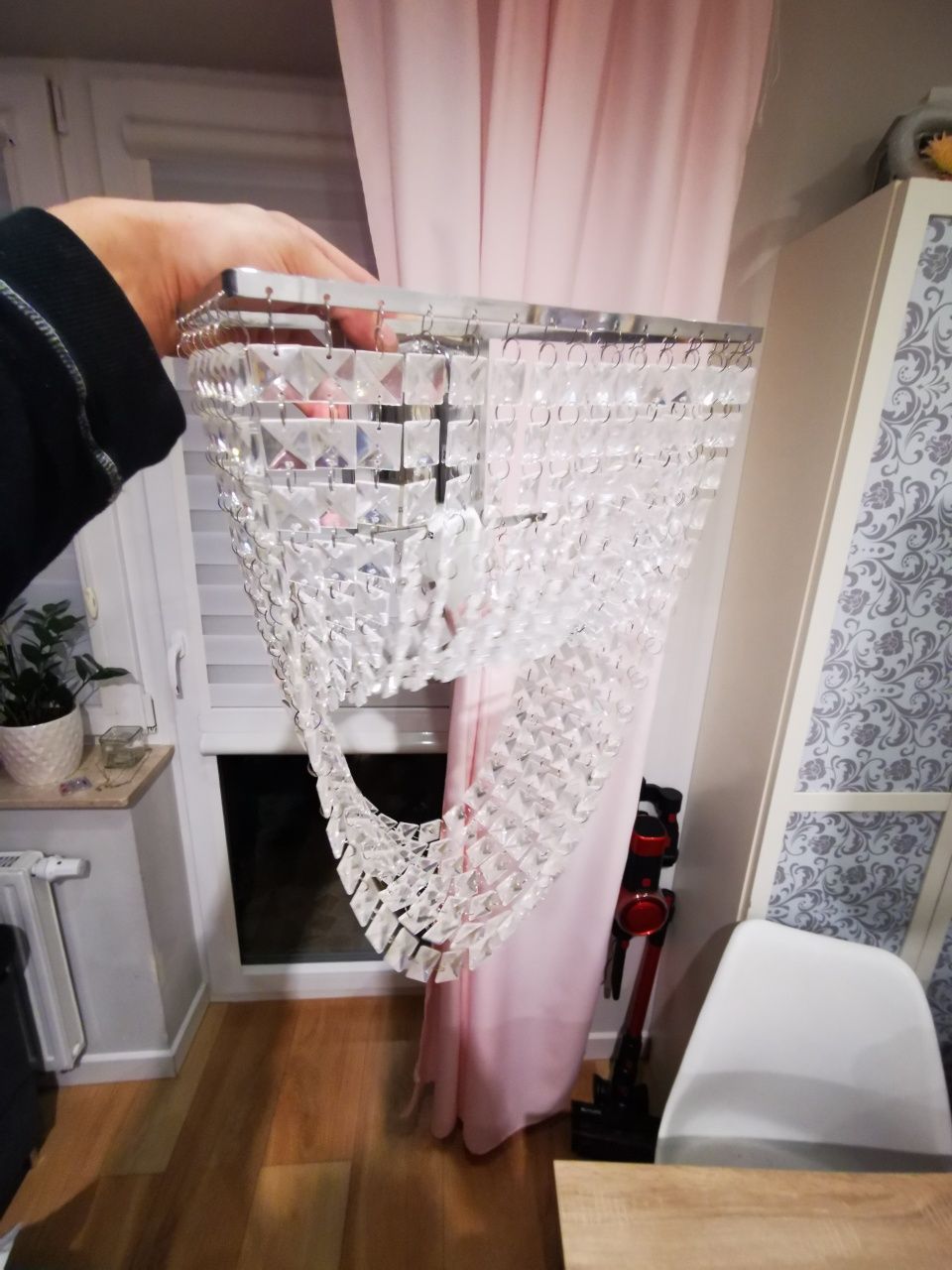Kinket lampa ścienna