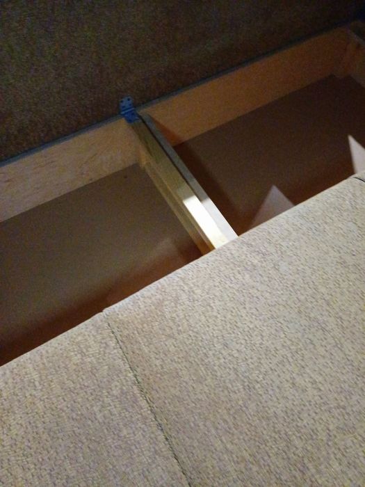 Продам диван еврокнижку книжку