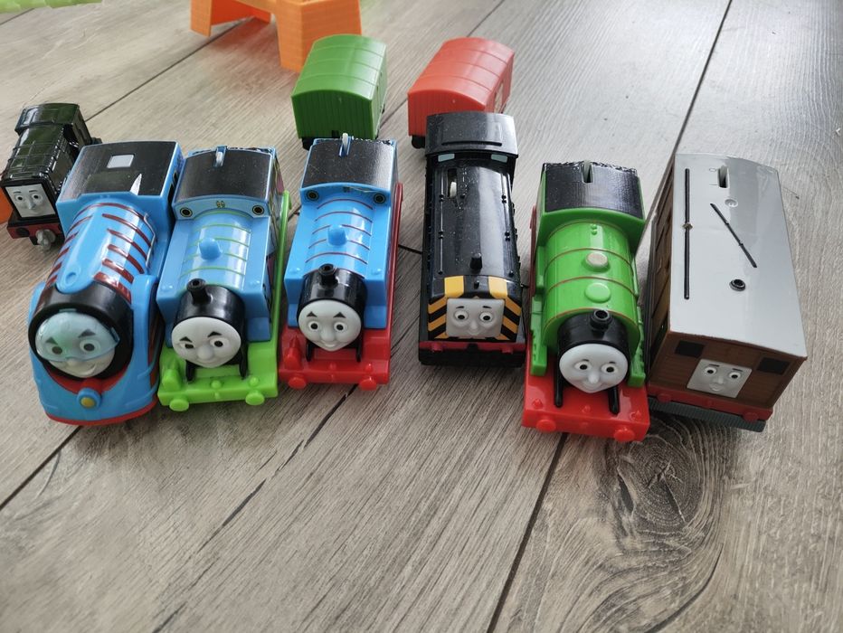 Track Master Tomek i Przyjaciele Hyper Glow + gratis