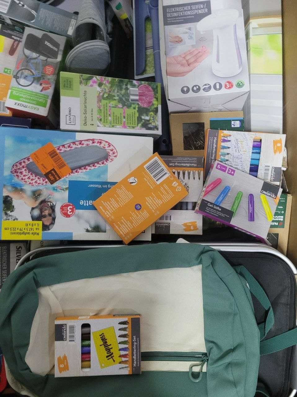 Товар для дому та ванни на палеті – Ціна за кілограм! 132 кг