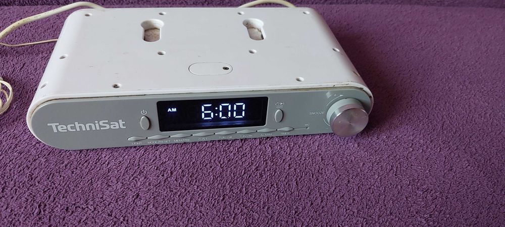 Wielofunkcyjne radio Technisat.