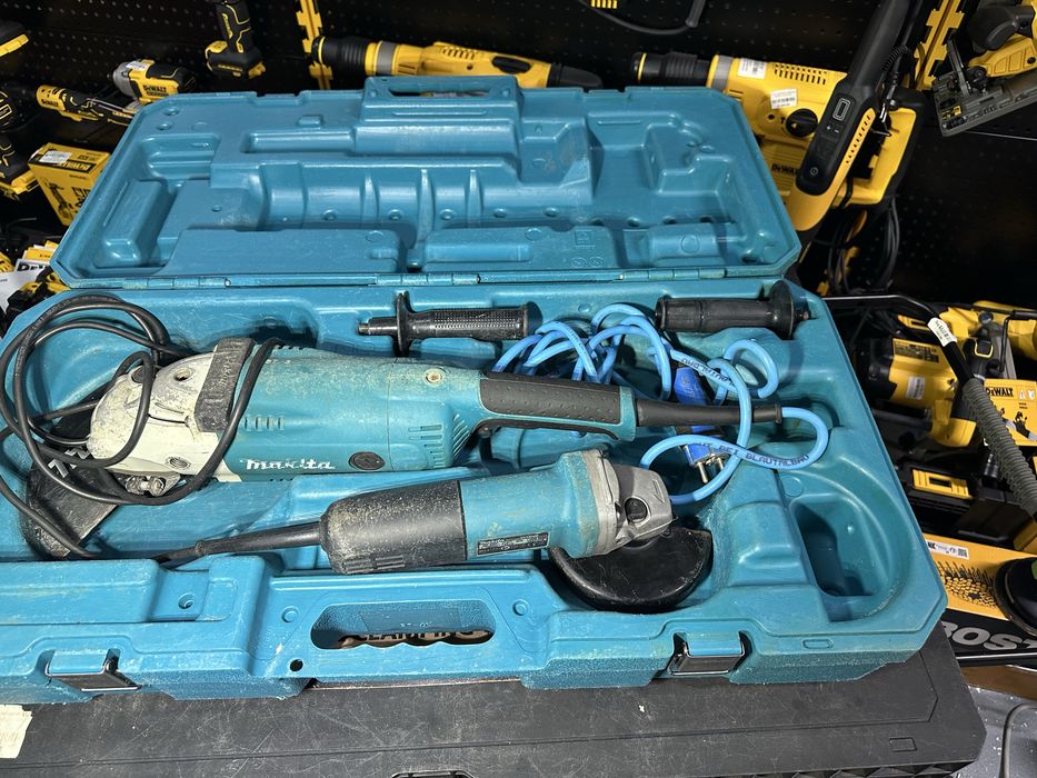Болгарка Makita GA9020R + Makita 9558NB