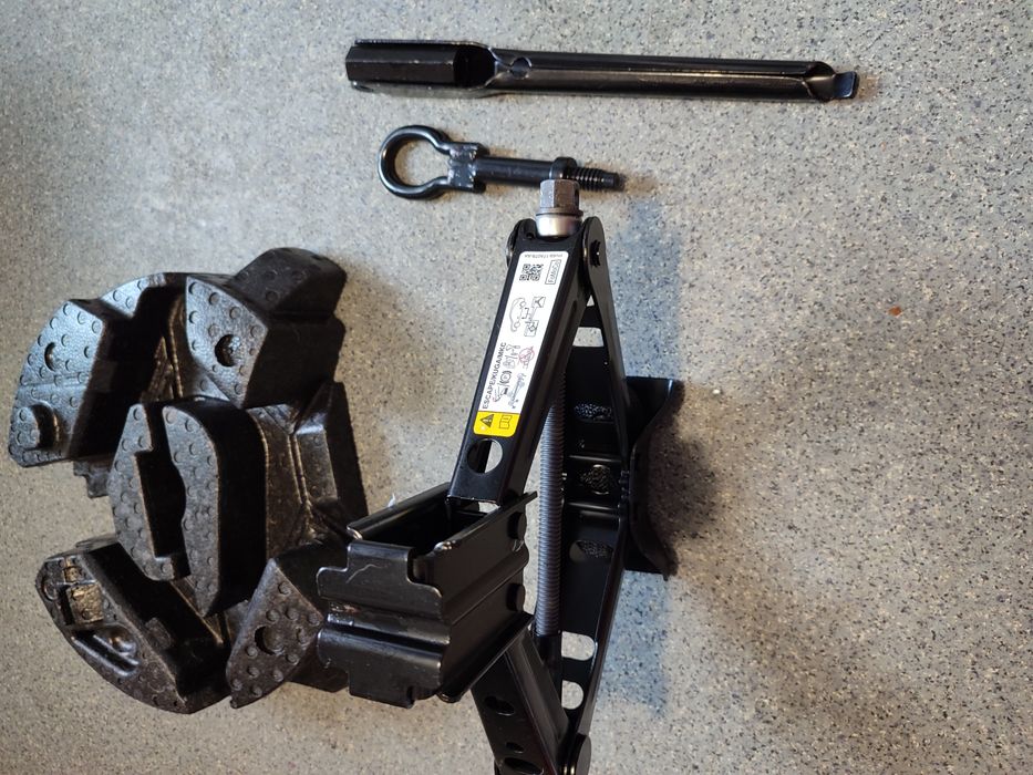 Домкрат Форд Куга Эскейп Ford Kuga Escape