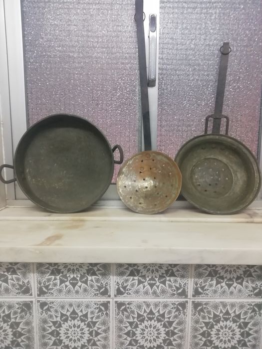 Peças  em  cobre.