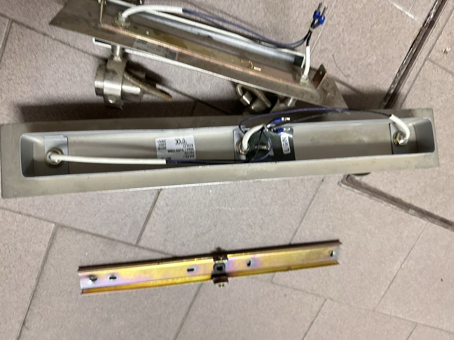 Candeeiros de tecto para focos