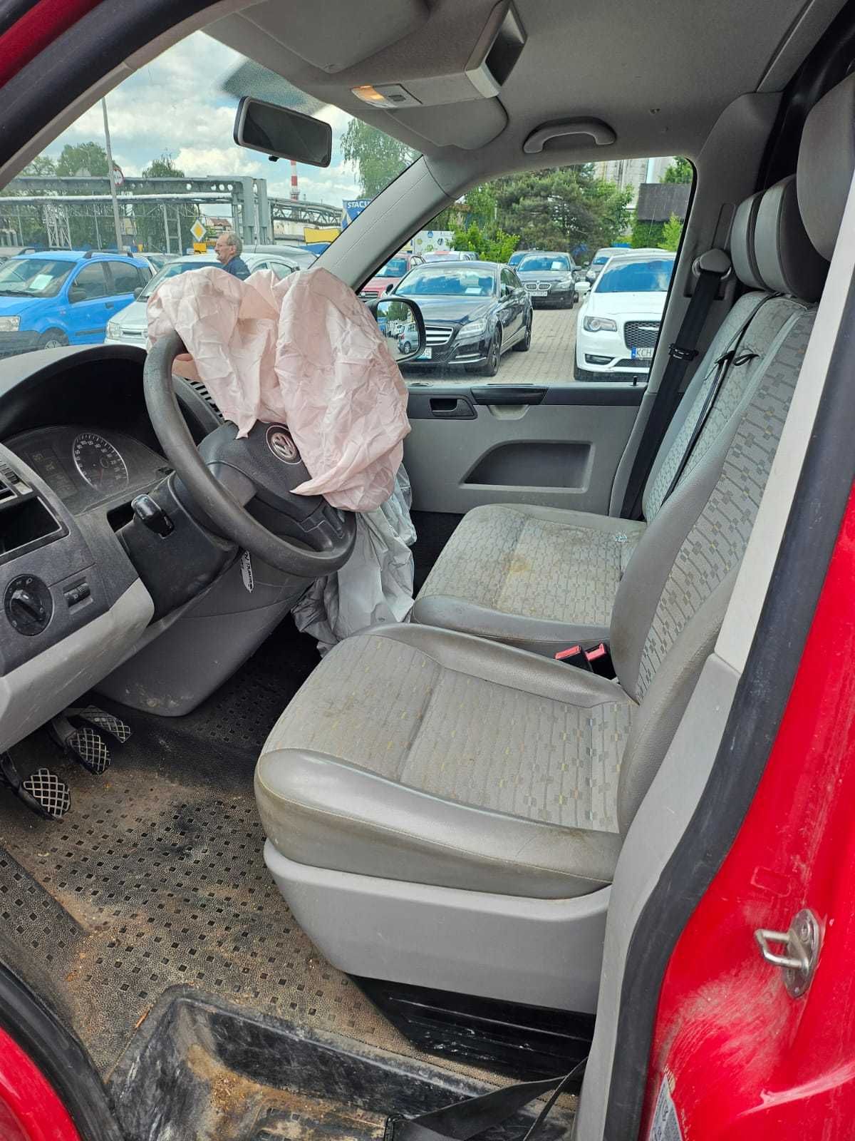 VW Transporter T5 *2010*