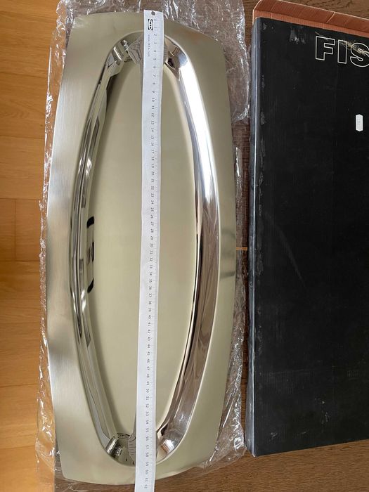 Travessa em inox de peixe - Novo