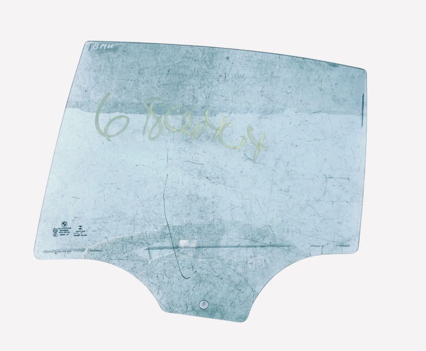 Скло дверей заднє ліве BMW 5 Series F10