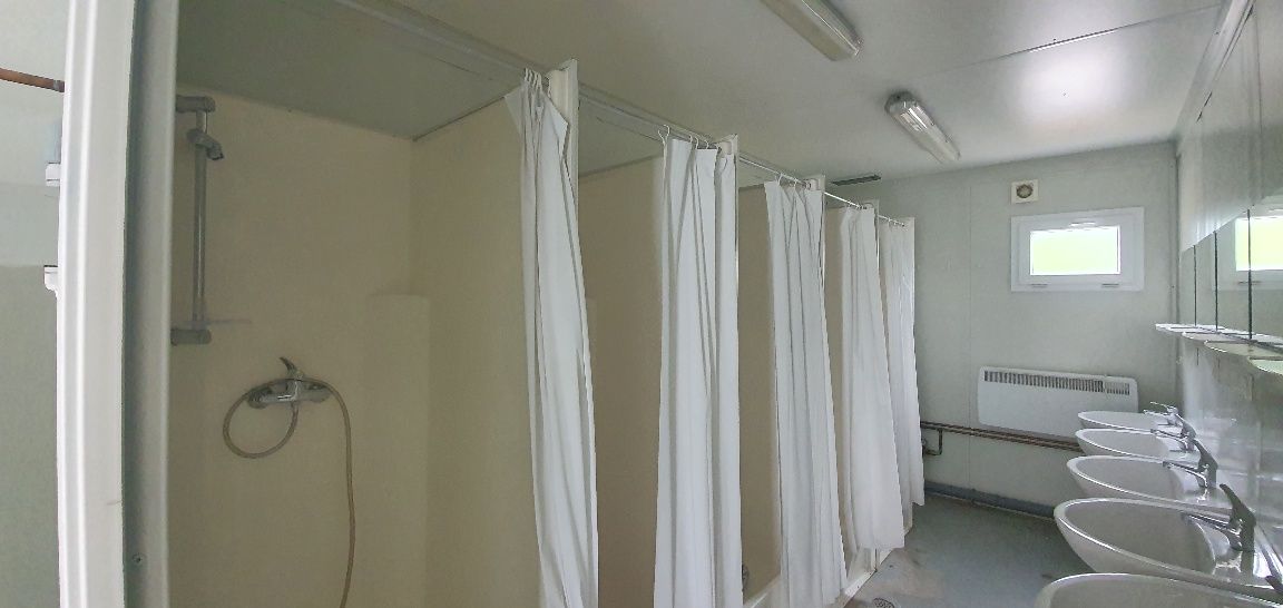 Kontener sanitarny Łaźnia Prysznicowy Dwie sztuki