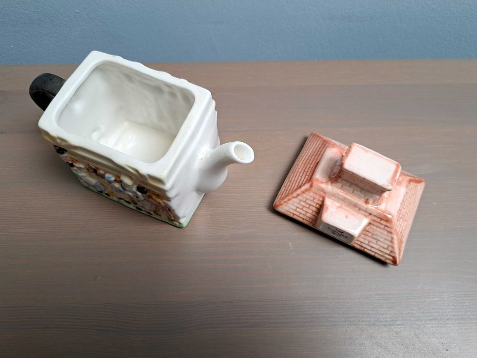 Dzbanek ozdoba z motywem wigilijnym