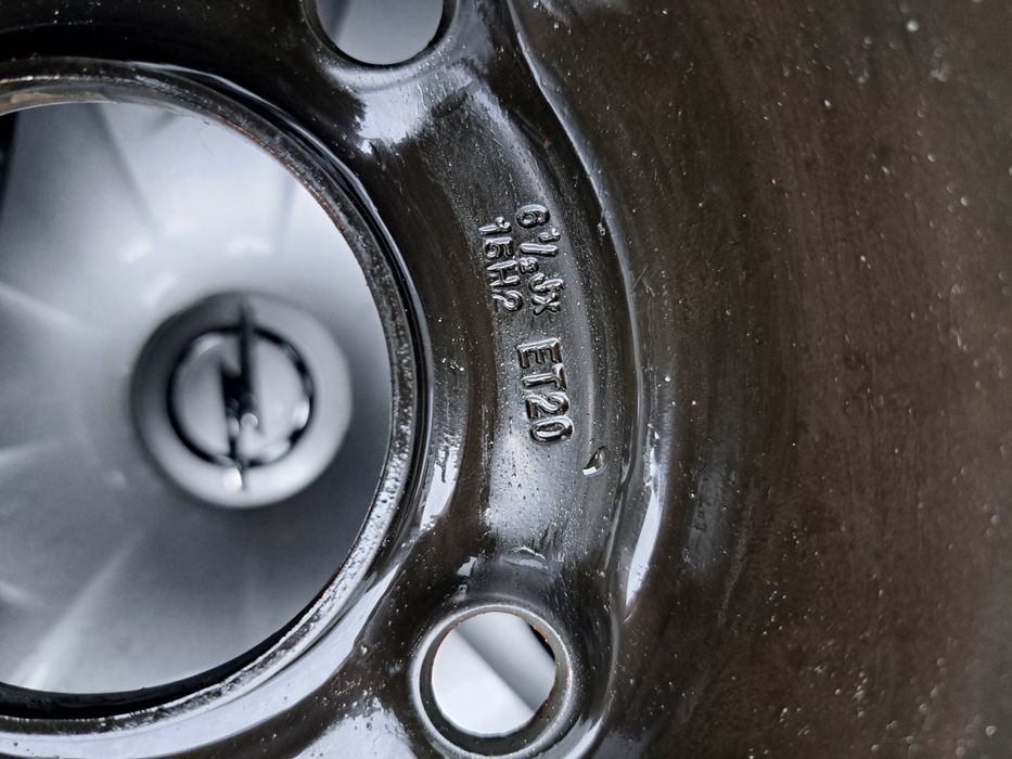 Oryginalne koła zimowe Opel Kleber Krisalp HP3 195/65R15 91H 4x108