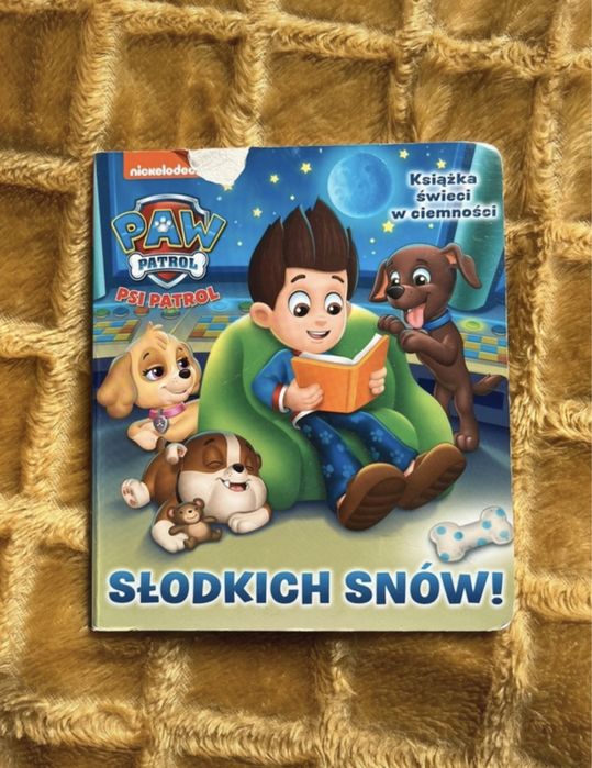 Psi patrol słodkich snów książka świeci w ciemności nickelodeon