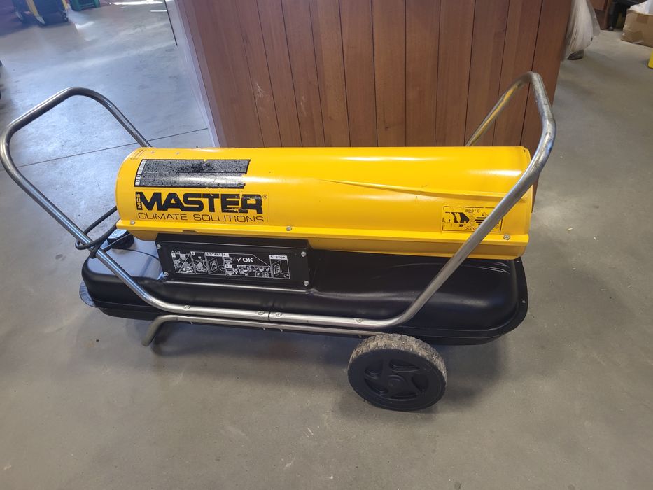 Nagrzewnica MASTER B100CED 2017 rok