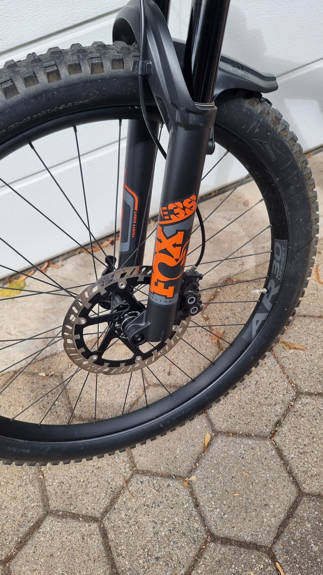 E bike fully Focus jam 2 6.8 tylko 700km gwarancja Rama M