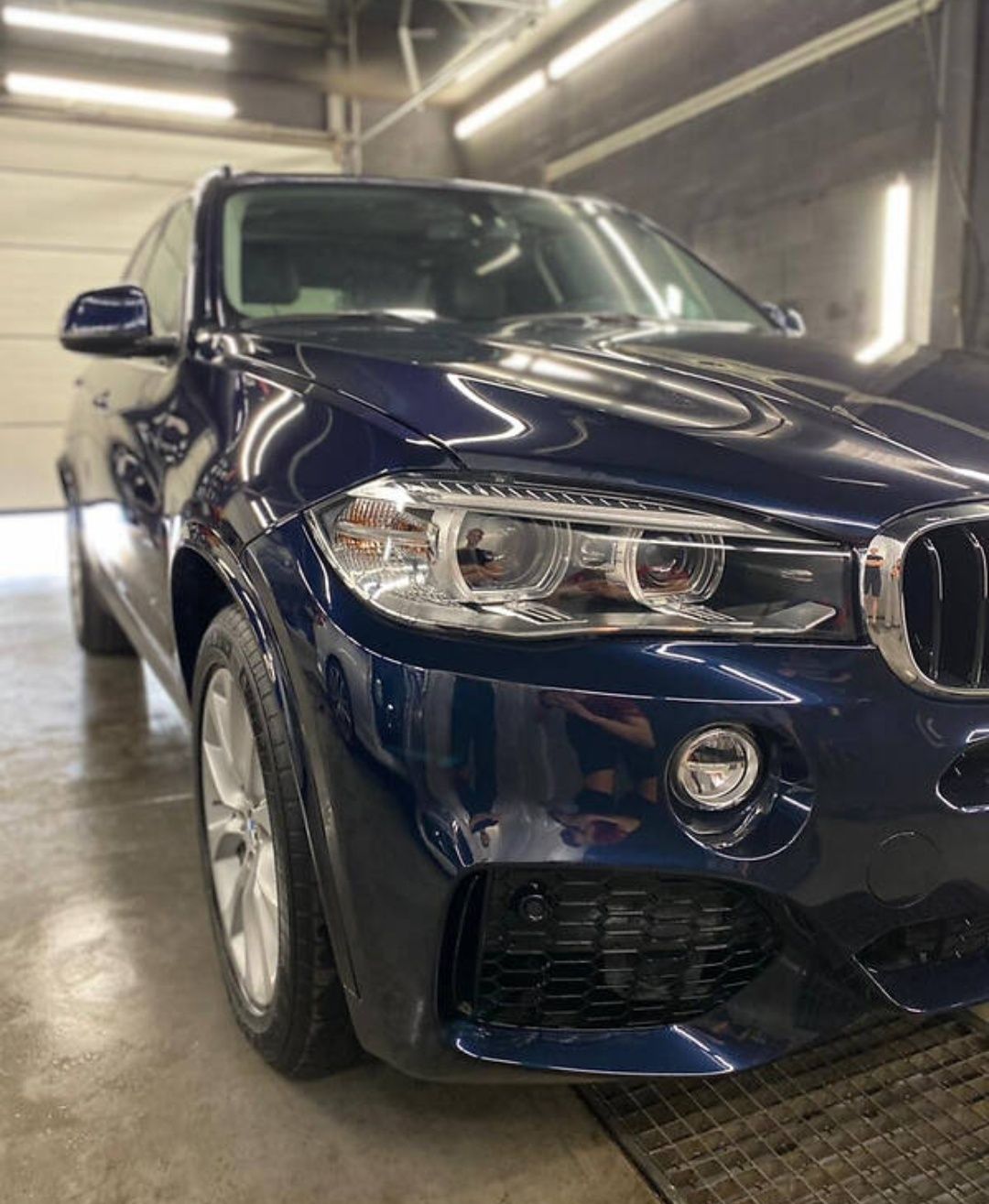 BMW X5 40e 2.0 гібрид