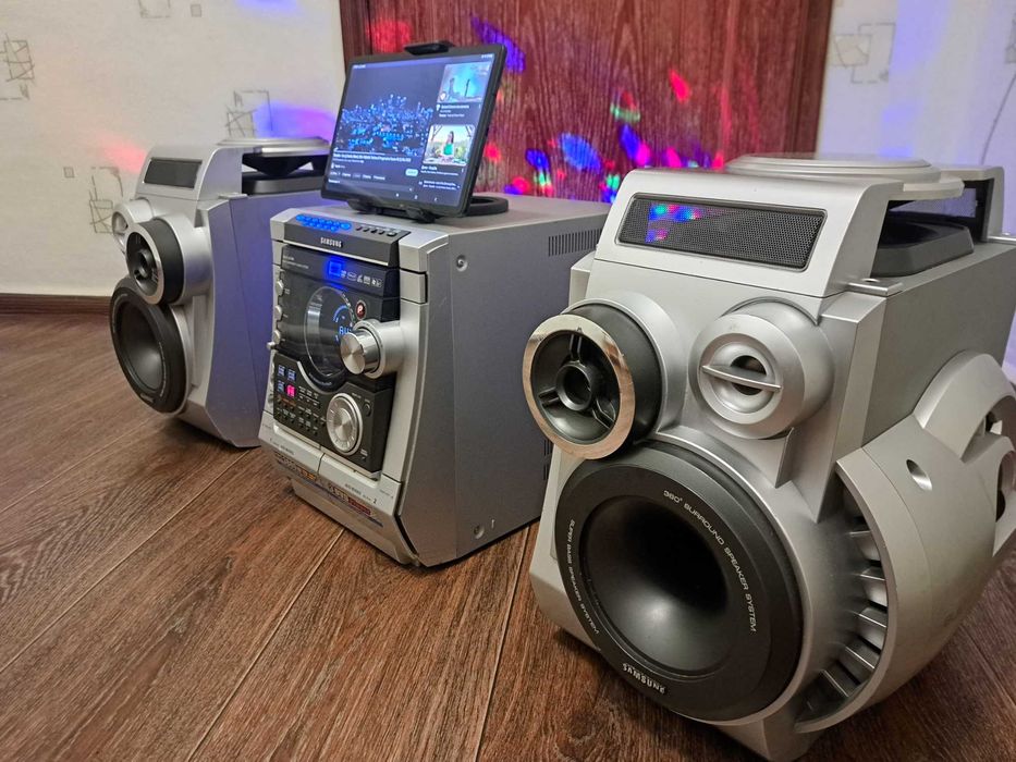 Музыкальный центр Samsung MAX-KJ740 (3 полосы) - 400 Ватт+видео раб