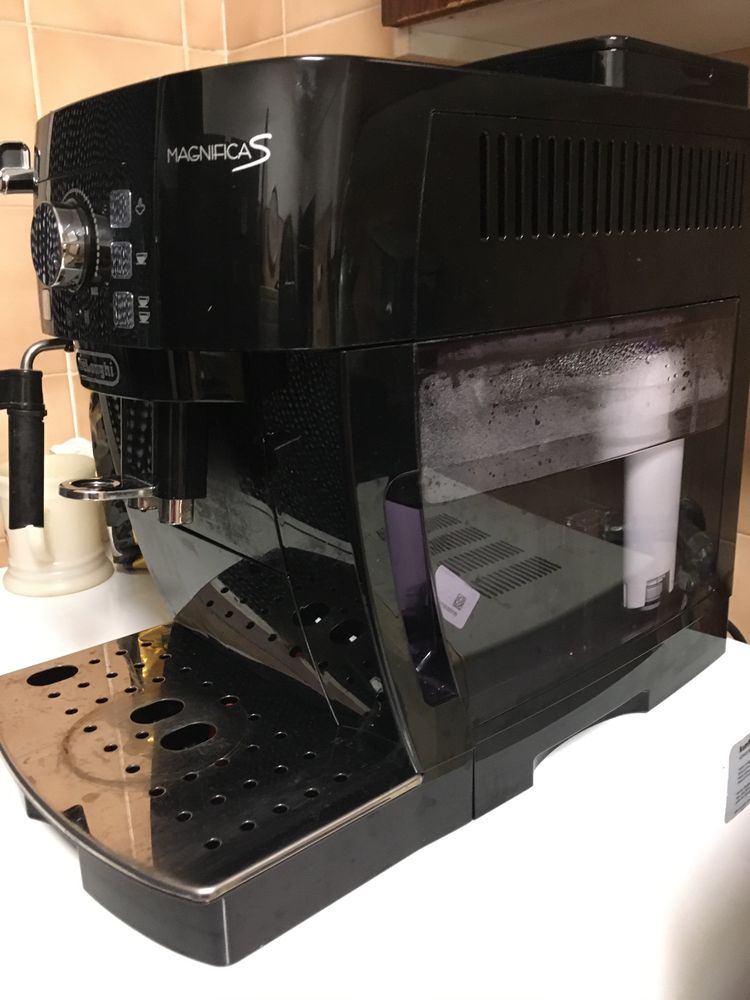 Maquina de cafe Delonghi