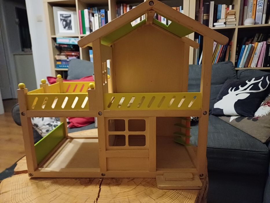 Domek drewniany DUŻY, piękny i praktyczny.