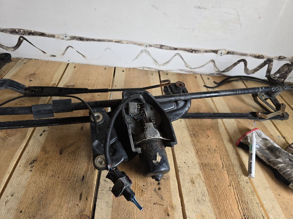 Mechanizm wycieraczek renault premium midlum daf